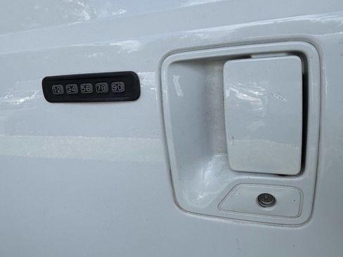 Used 2015 Ford F350 Lariat w/ Lariat Ultimate Package AWD/4WD image 13