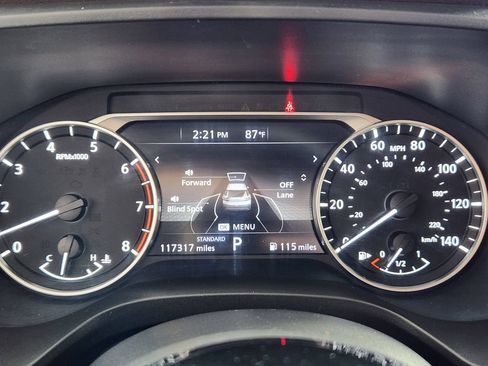 Used 2023 Nissan Rogue SV FWD image 20