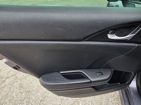 Used 2019 Honda Civic Sport image 30