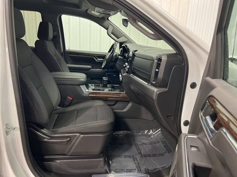 Certified 2023 GMC Sierra 1500 Elevation w/ Preferred Package AWD/4WD image 10