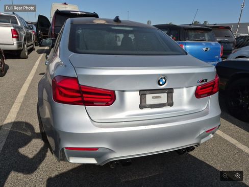 Used 2017 BMW M3 RWD image 6