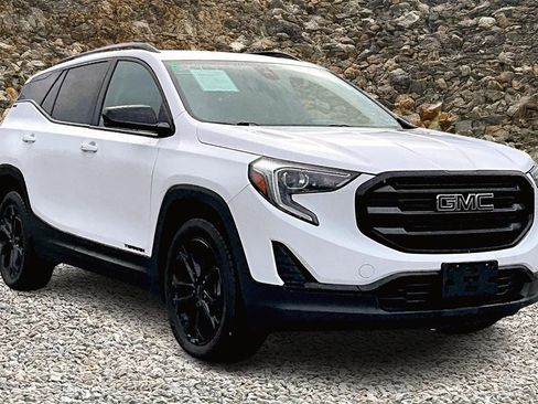 Used 2020 GMC Terrain SLE w/ Driver Convenience Package image 10