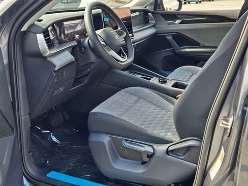 New 2026 Volkswagen Tiguan S FWD image 12