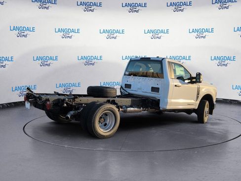 New 2026 Ford F350 XL w/ XL Chrome Package image 4