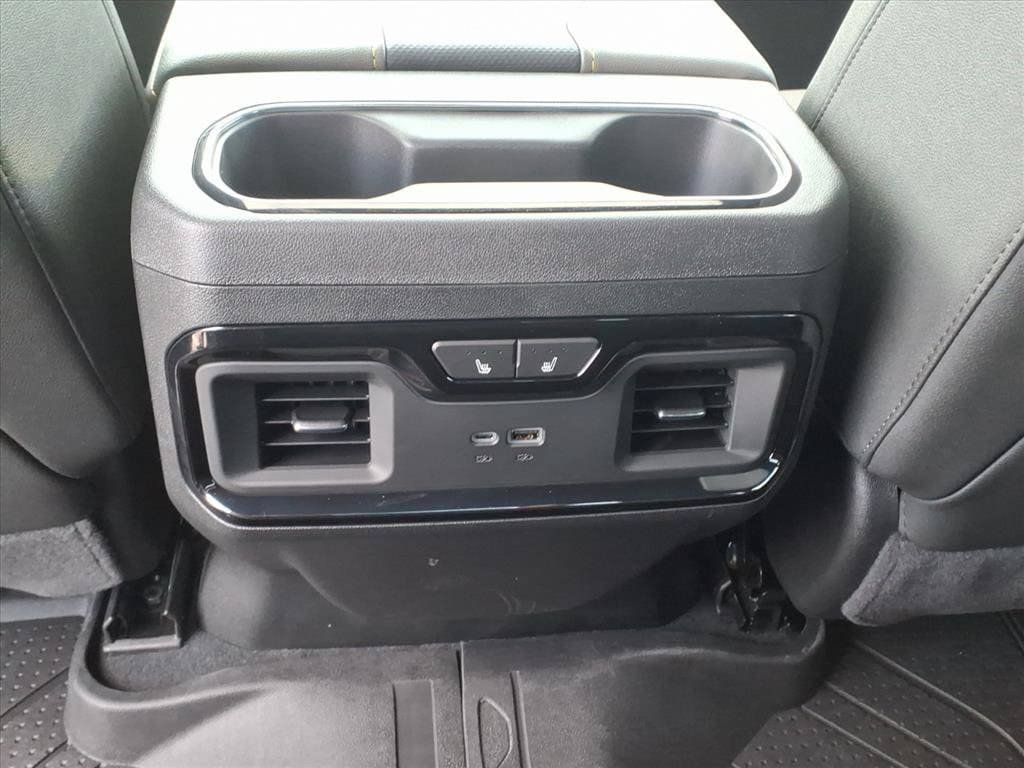 New 2026 Chevrolet Silverado 2500 ZR2 AWD/4WD image 17