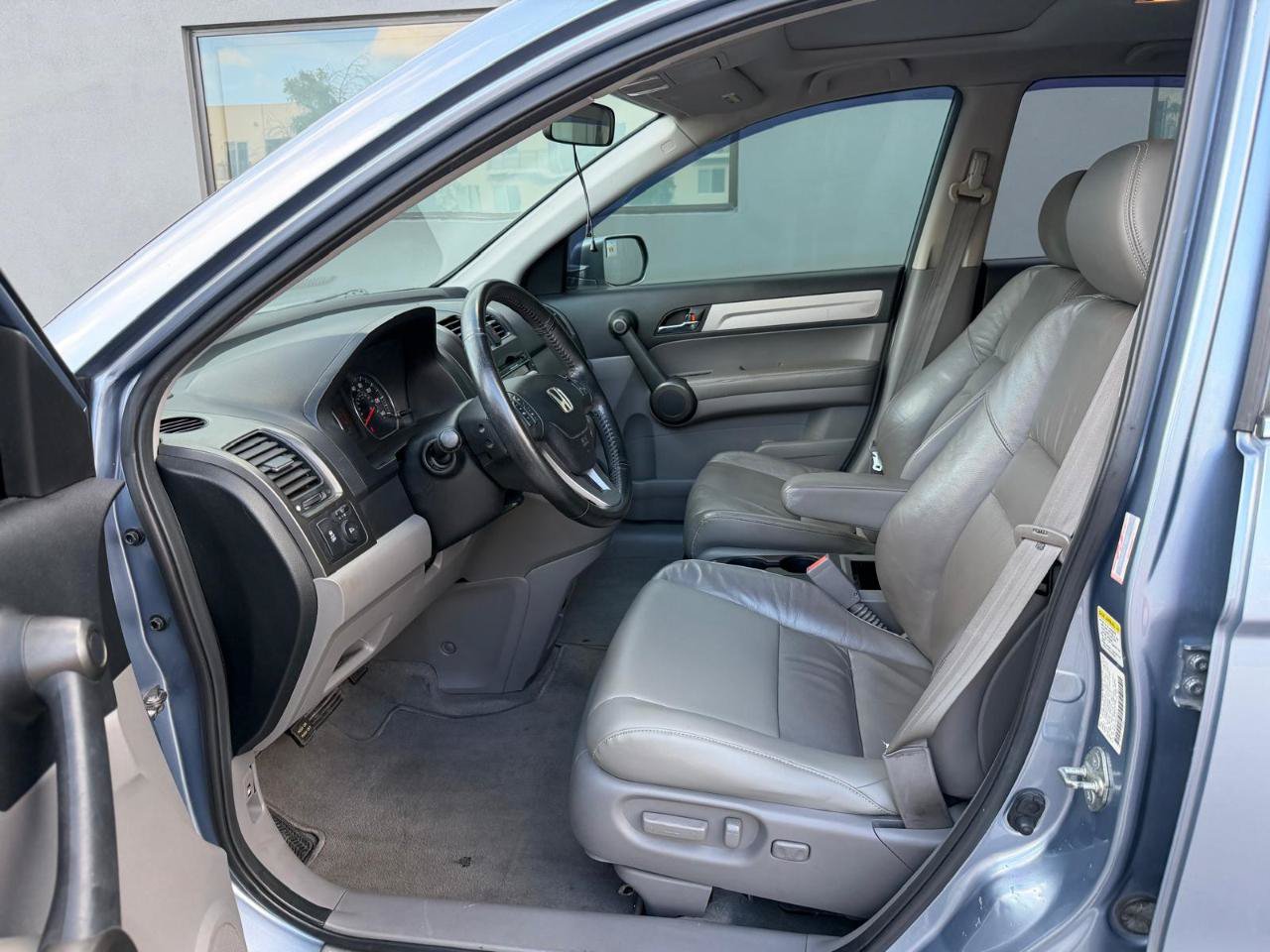 Used 2011 Honda CR-V EX-L image 17