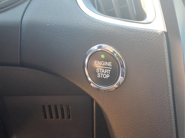 Used 2024 Ford Edge SEL AWD/4WD image 11