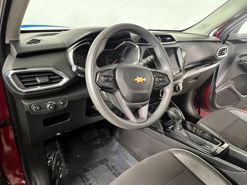 Certified 2021 Chevrolet TrailBlazer LT w/ Convenience Package AWD/4WD image 18