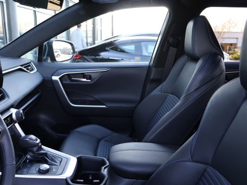 Used 2023 Toyota RAV4 XSE image 12