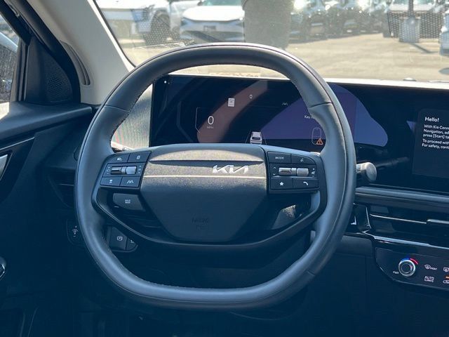 Certified 2025 Kia EV6 Light w/ Light LR Technology Package RWD image 11