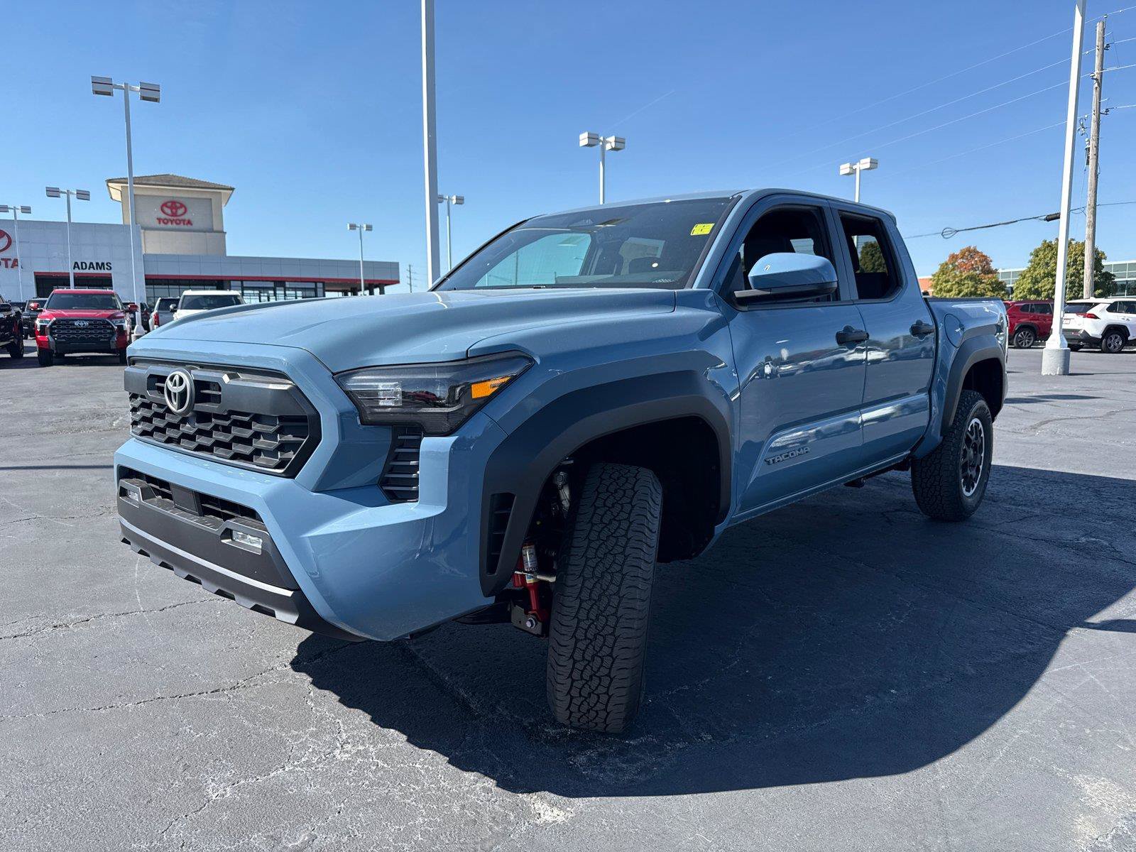 Used 2026 Toyota Tacoma TRD Off-Road AWD/4WD image 4