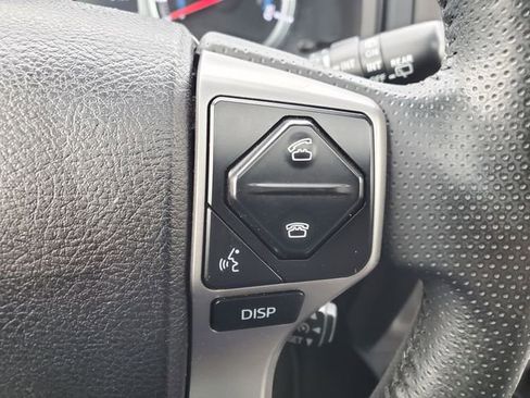 Used 2018 Toyota 4Runner SR5 Premium image 22