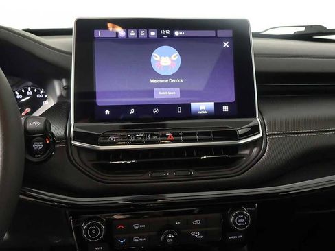 Used 2022 Jeep Compass Altitude w/ Sun and Sound Group image 45