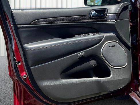 Used 2021 Jeep Grand Cherokee High Altitude image 17