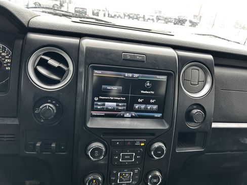 Used 2014 Ford F150 FX4 w/ Equipment Group 402A Luxury image 15