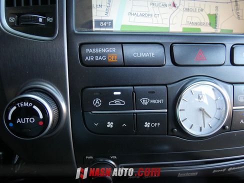 Used 2013 Hyundai Equus Signature RWD image 59