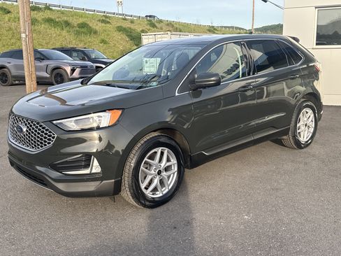 Used 2024 Ford Edge SEL w/ Convenience Package AWD/4WD image 7