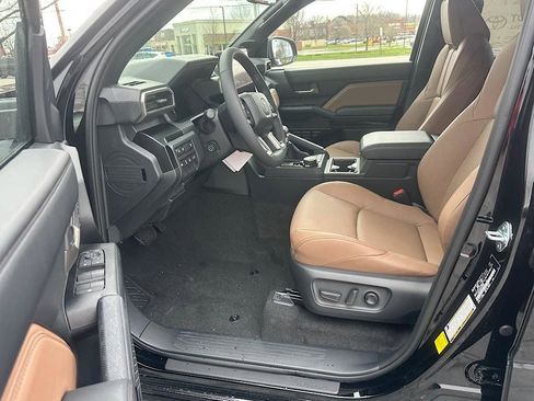 New 2026 Toyota 4Runner Limited image 8