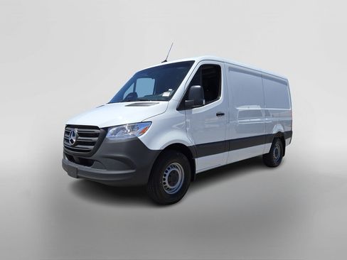 New 2025 Mercedes-Benz Sprinter 2500 image 9