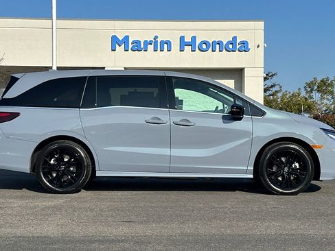 New 2026 Honda Odyssey Sport-L image 3