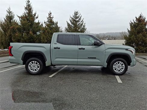 Used 2024 Toyota Tundra SR5 image 7