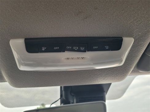Certified 2023 Nissan Versa SV w/ Electronics Package image 22