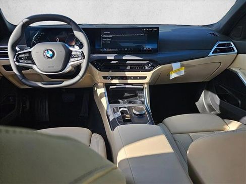 Used 2025 BMW 330i Sedan w/ M Sport Package image 14