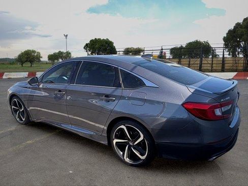 Used 2020 Honda Accord Sport image 4