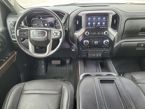 Used 2022 GMC Sierra 2500 Denali AWD/4WD image 18