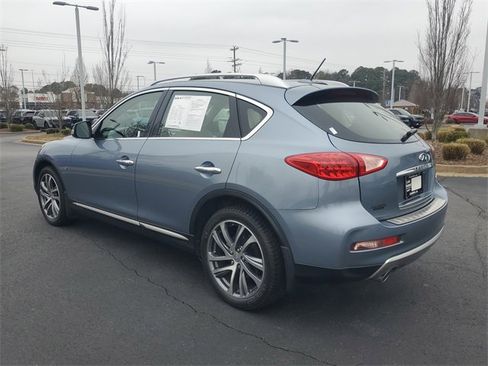 Used 2017 INFINITI QX50 2WD w/ Technology Package image 6