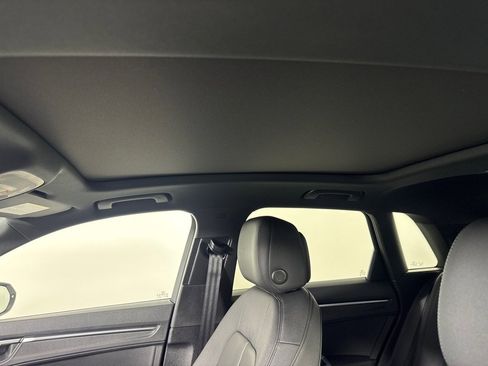 Used 2021 Audi Q3 2.0T Premium image 16