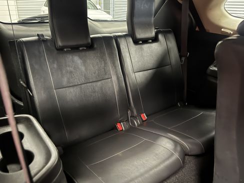 Used 2020 Mitsubishi Outlander SEL AWD/4WD image 14
