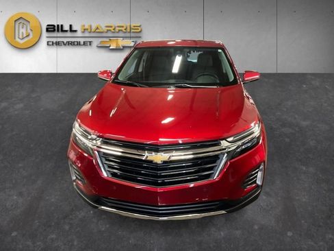 Used 2024 Chevrolet Equinox LT AWD/4WD image 9