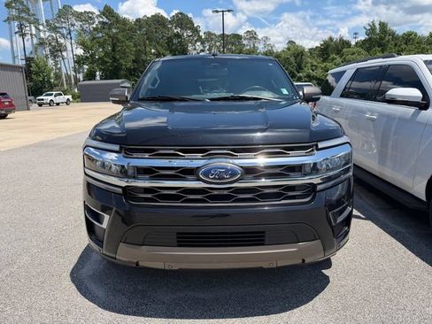 Used 2022 Ford Expedition King Ranch RWD image 2
