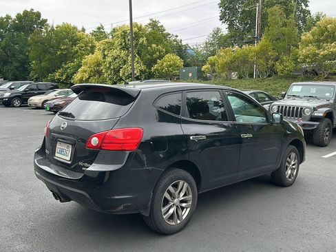 Used 2010 Nissan Rogue S Krom Edition AWD/4WD image 4