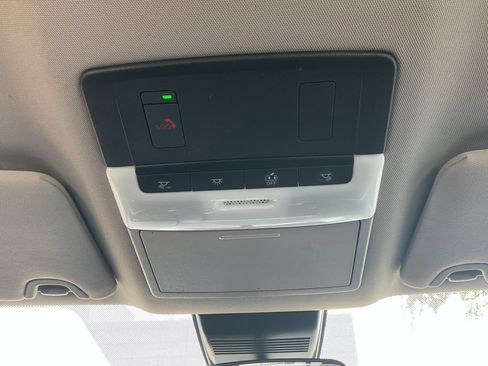 Used 2025 Nissan Altima 2.5 SV FWD image 15