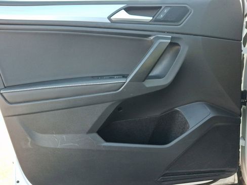 Used 2024 Volkswagen Tiguan S image 14