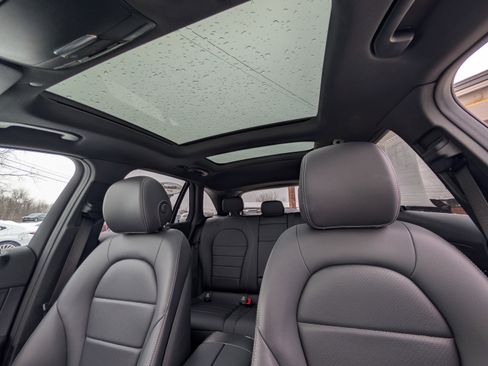 Used 2022 Mercedes-Benz GLC 300 4MATIC image 7