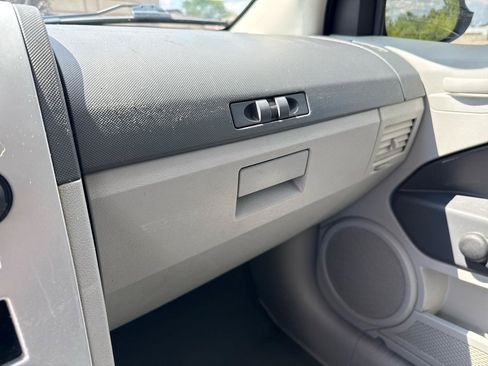 Used 2007 Dodge Caliber SE FWD image 19