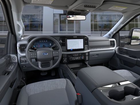 New 2026 Ford F350 XLT w/ XLT Premium Package AWD/4WD image 9