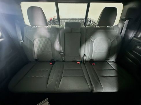 New 2025 RAM 1500 Tradesman w/ Trailer Tow Group image 10