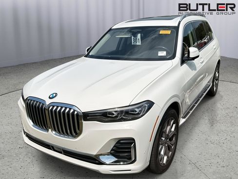 Used 2022 BMW X7 xDrive40i w/ Executive Package AWD/4WD image 1