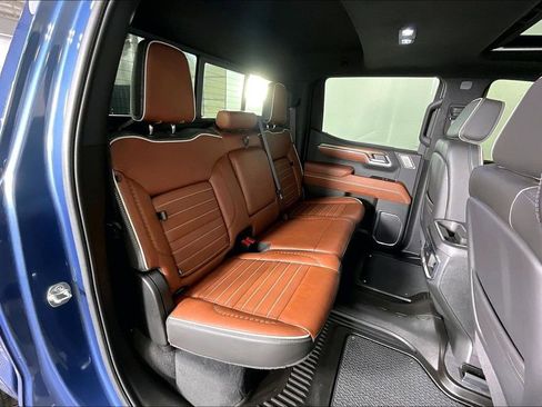 Used 2025 GMC Sierra 1500 Denali Ultimate image 37