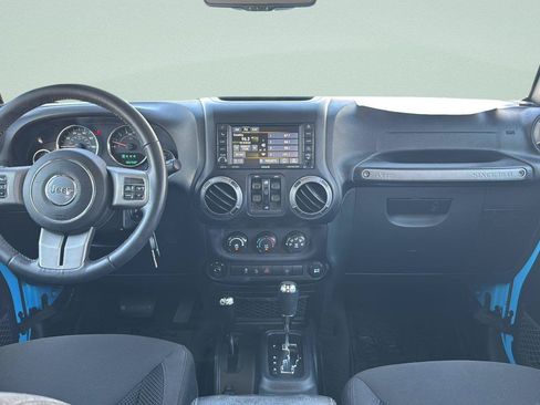 Used 2017 Jeep Wrangler Unlimited Sport AWD/4WD image 21