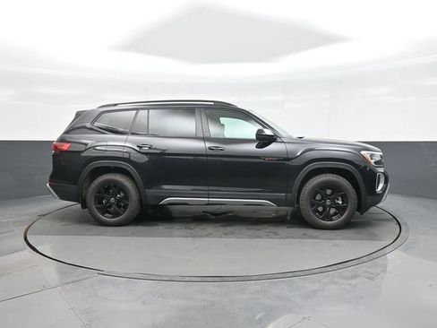 New 2026 Volkswagen Atlas Peak Edition AWD/4WD image 8