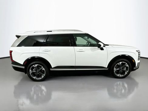 New 2027 Hyundai Palisade Limited FWD image 4