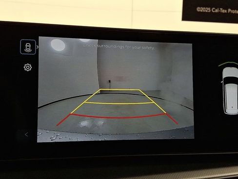 New 2026 Hyundai Santa Fe SE image 16