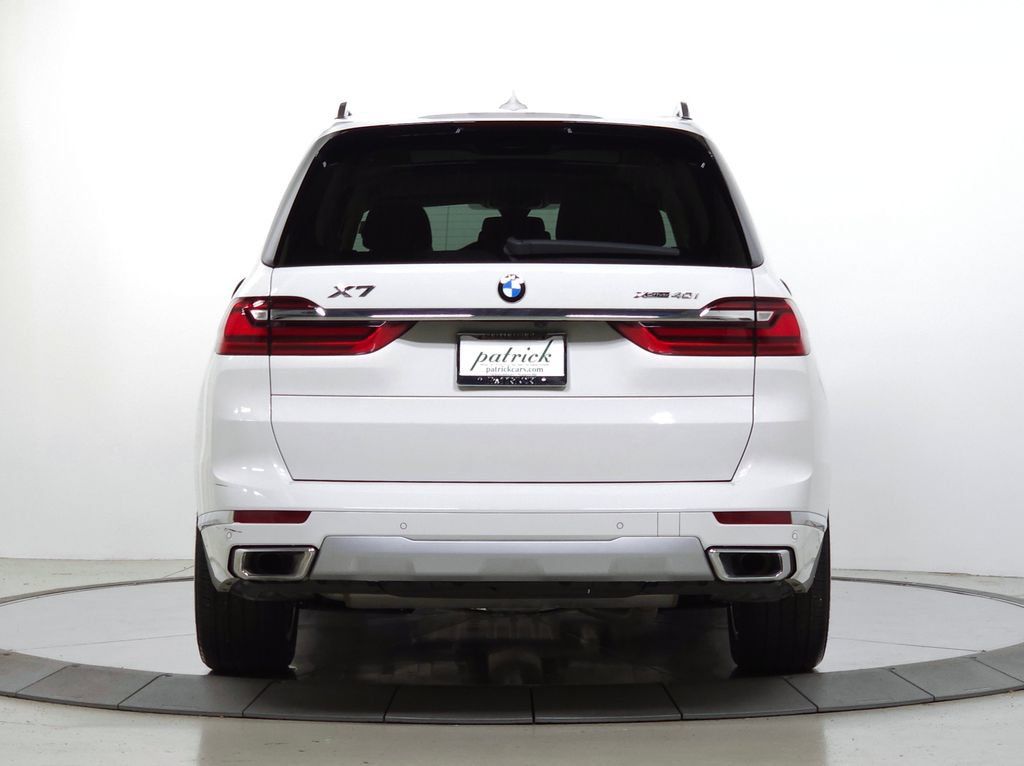 Used 2022 BMW X7 xDrive40i w/ Premium Package AWD/4WD image 7