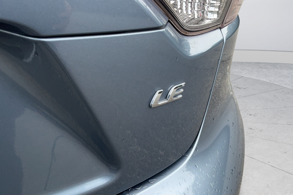 Used 2024 Toyota Corolla LE FWD image 31