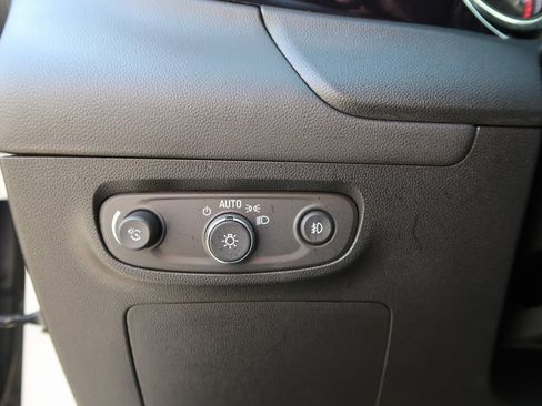 Certified 2022 Buick Encore GX Select image 16